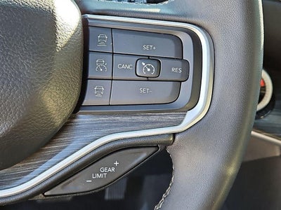 2023 Jeep Wagoneer Series III FULL-SPEED FORWARD-COLLISION WARNING PLUS