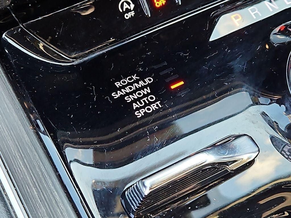 2023 Jeep Wagoneer Series III FULL-SPEED FORWARD-COLLISION WARNING PLUS