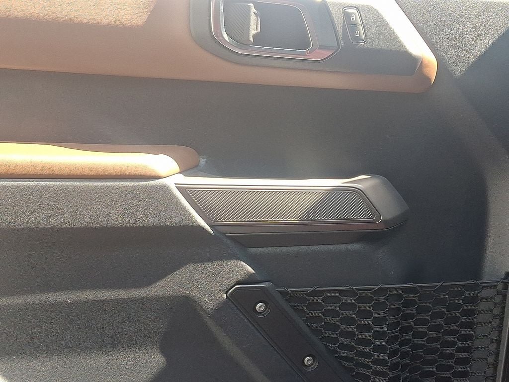 2022 Ford Bronco Outer Banks BASE