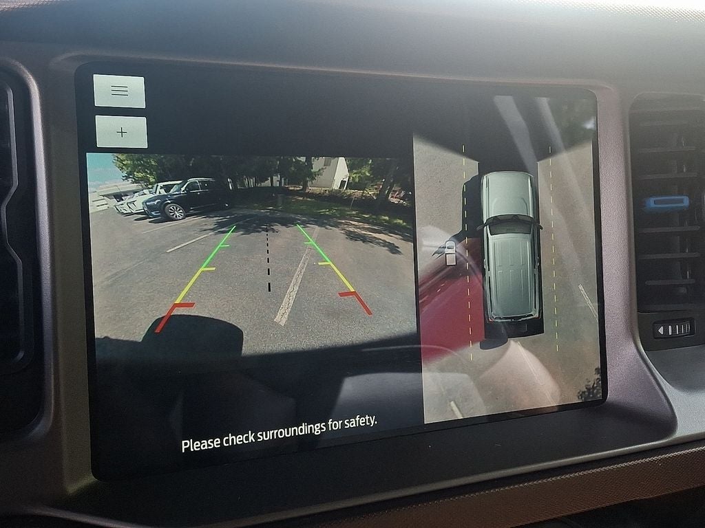 2022 Ford Bronco Outer Banks BASE