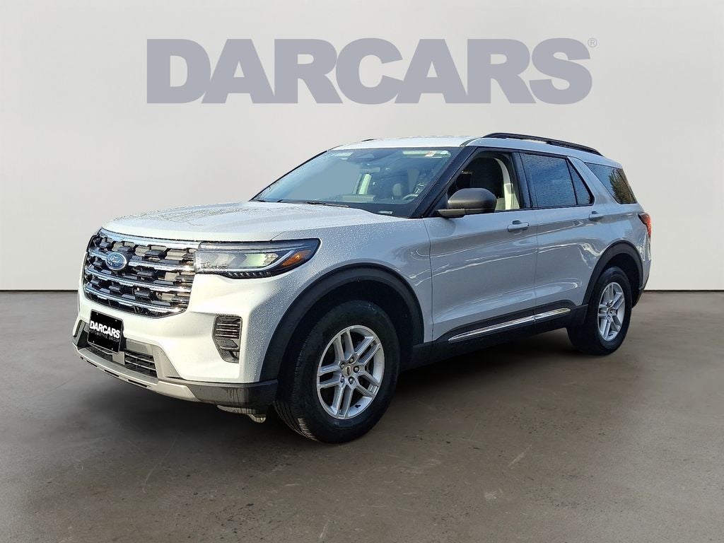 2025 Ford Explorer Active BASE
