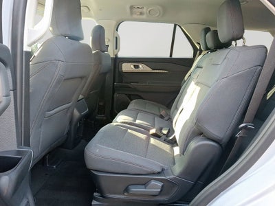 2025 Ford Explorer Active BASE