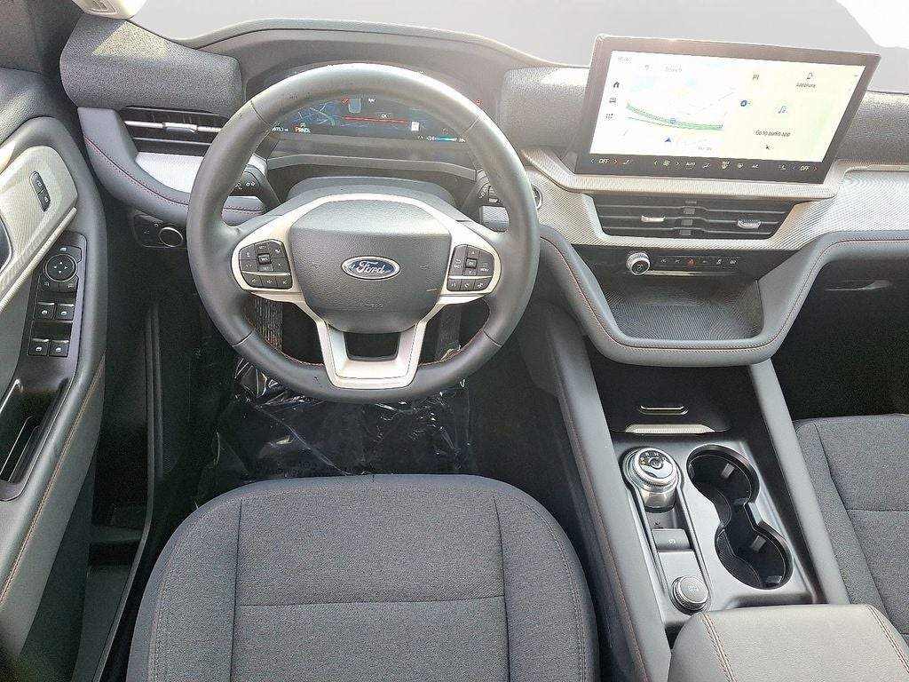 2025 Ford Explorer Active BASE