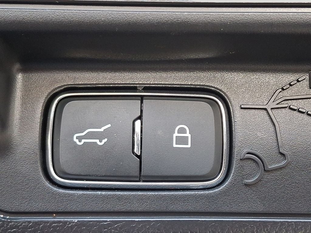 2025 Ford Explorer Active BASE