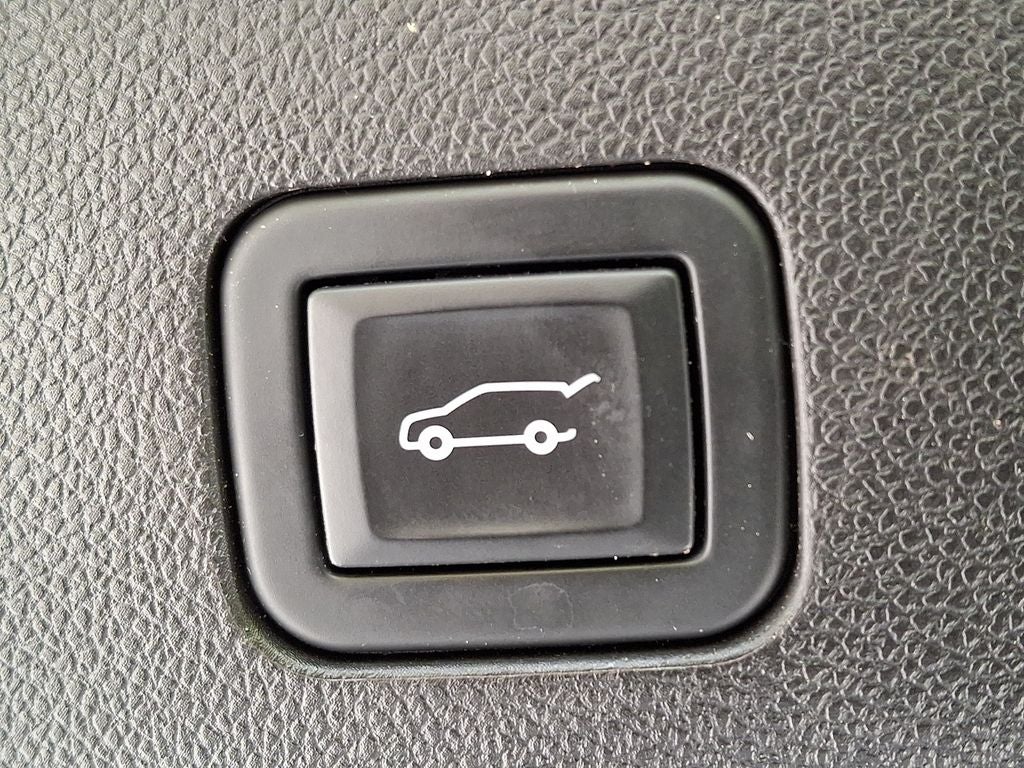 2021 GMC Yukon SLT BASE