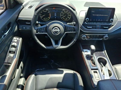 2025 Nissan Altima 2.5 SR BASE