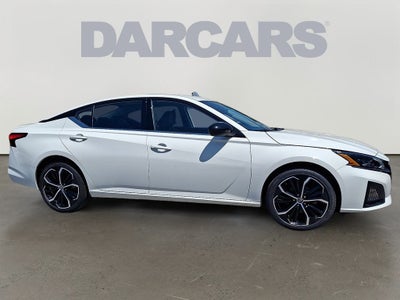 2025 Nissan Altima 2.5 SR BASE