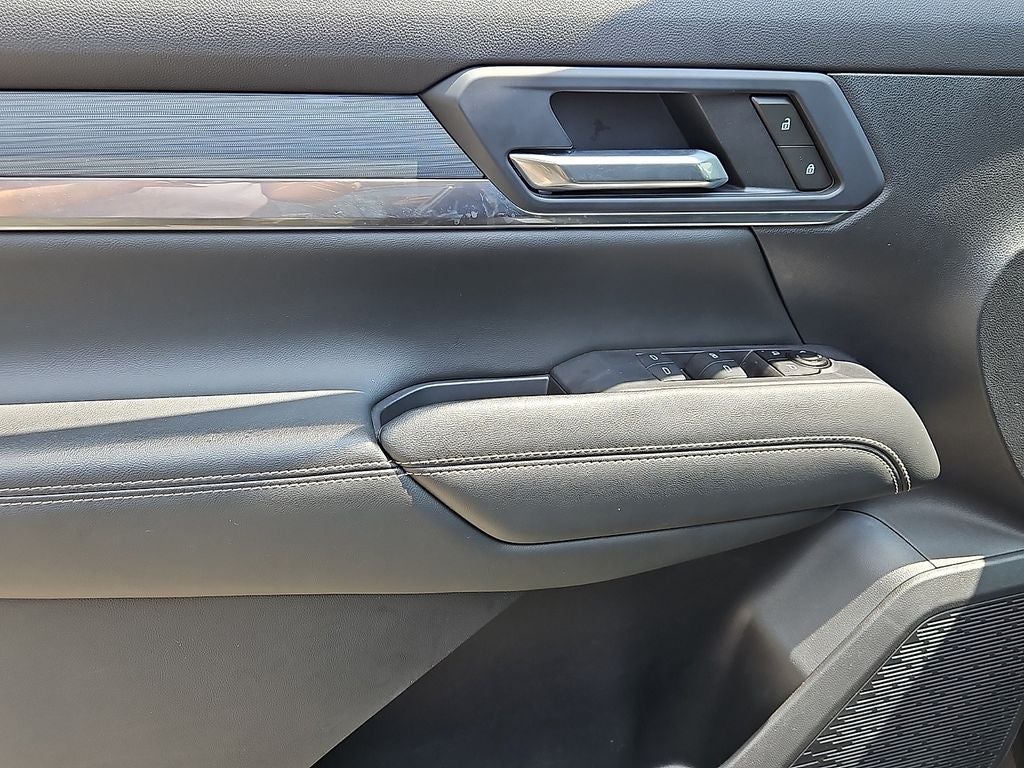 2025 GMC Terrain Elevation FORWARD COLLISION ALERT