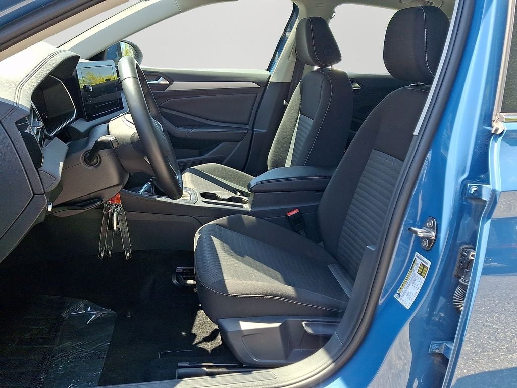 2025 Volkswagen Jetta 1.5T S BASE