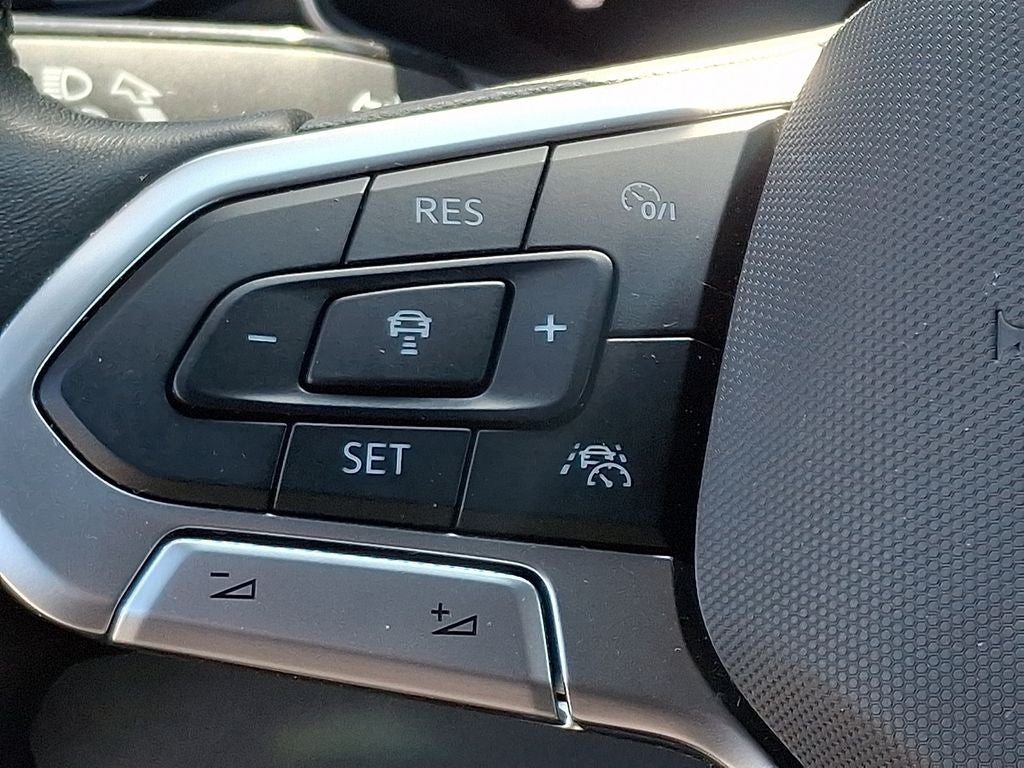 2025 Volkswagen Jetta 1.5T Sport BASE