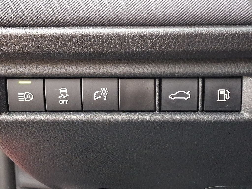 2025 Toyota Camry LE BASE