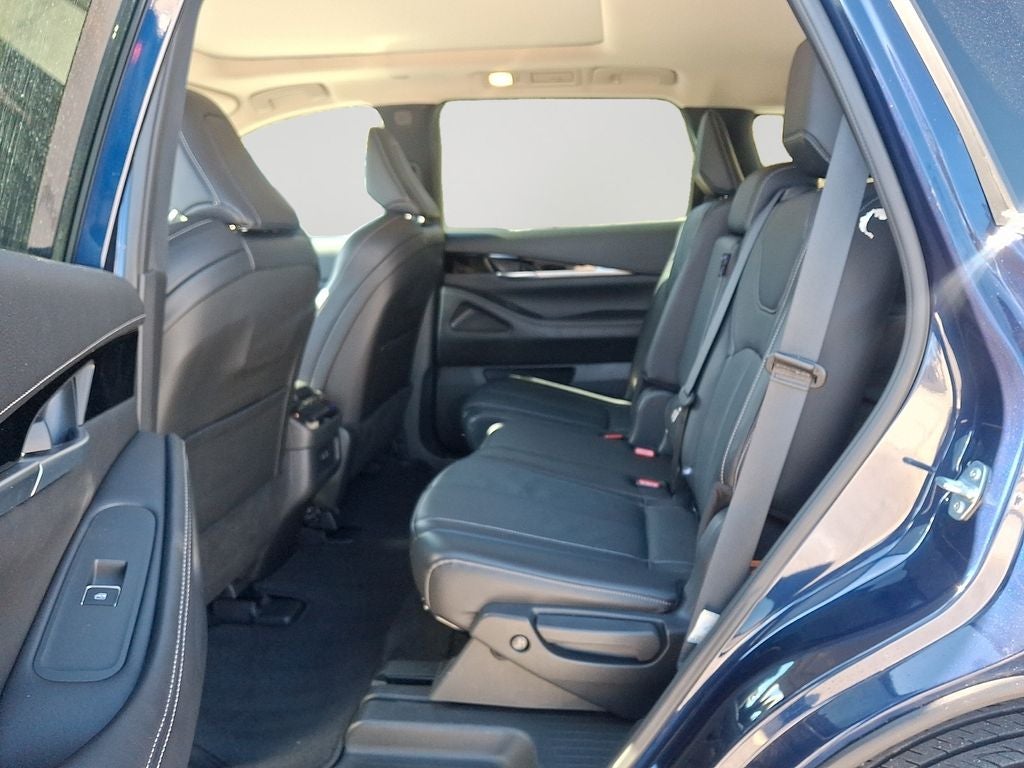 2025 INFINITI QX60 PURE BASE