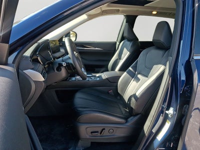 2025 INFINITI QX60 PURE