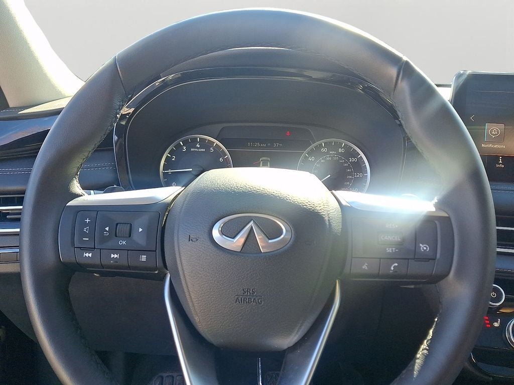 2025 INFINITI QX60 PURE