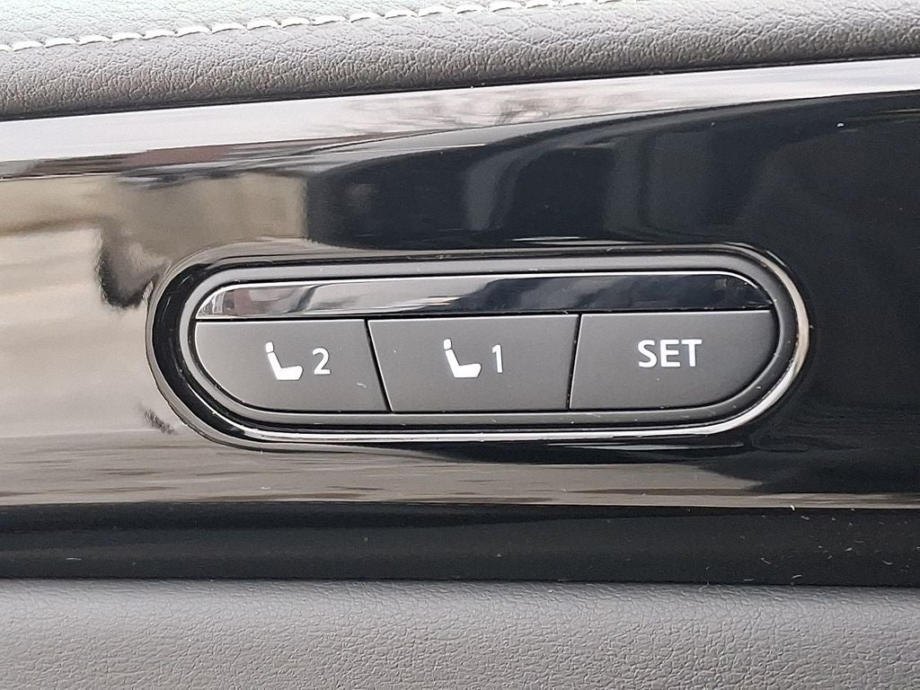 2022 INFINITI QX60 PURE BASE