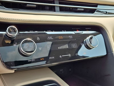 2023 INFINITI QX60 PURE BLIND SPOT WARNING