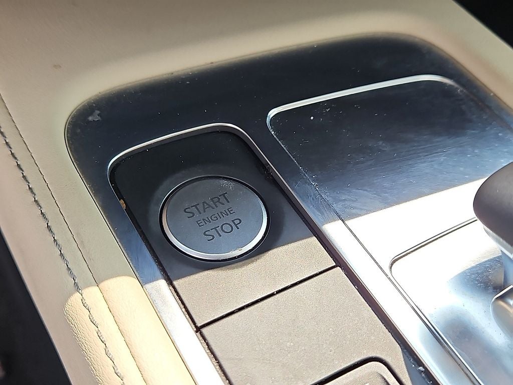 2023 INFINITI QX60 PURE BLIND SPOT WARNING