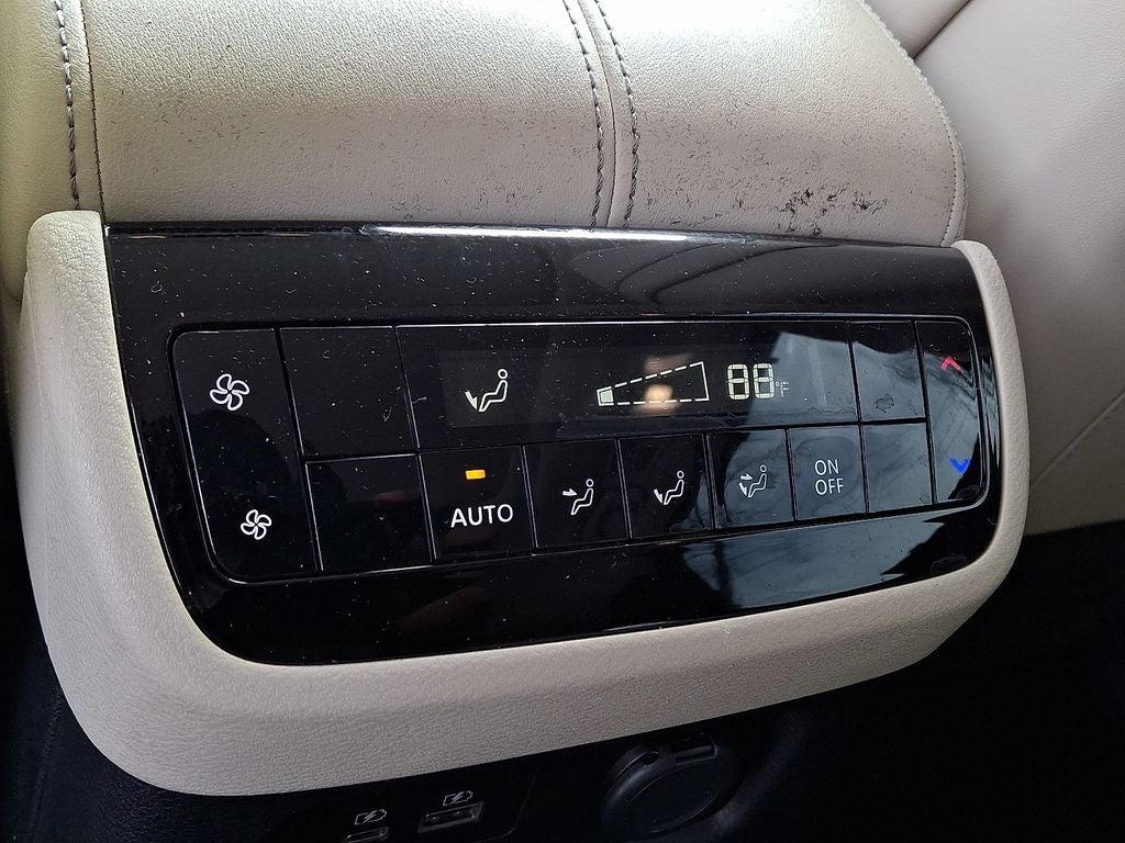 2024 INFINITI QX60 LUXE