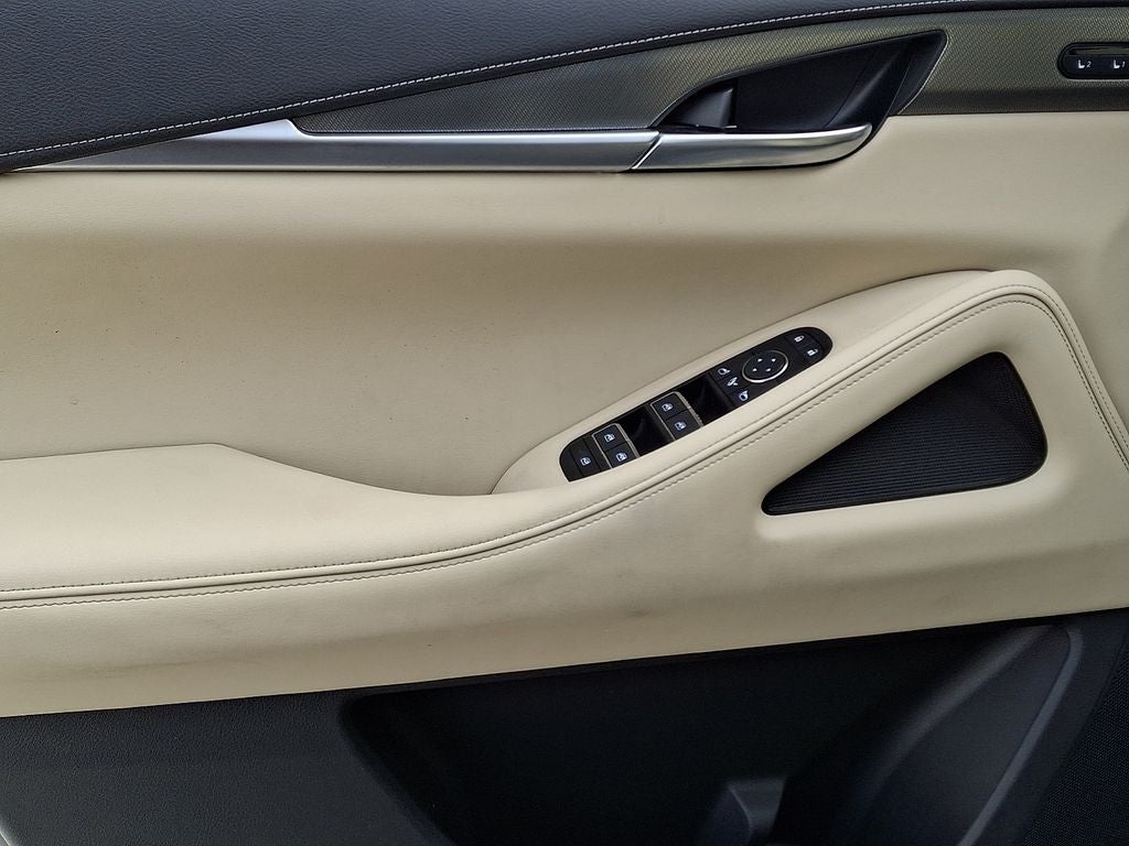 2024 INFINITI QX60 LUXE