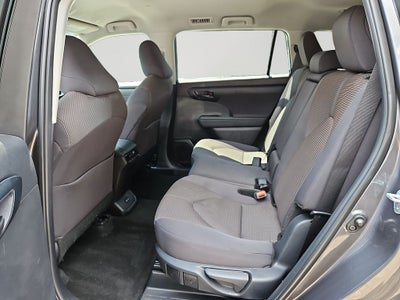 2025 Toyota Highlander LE