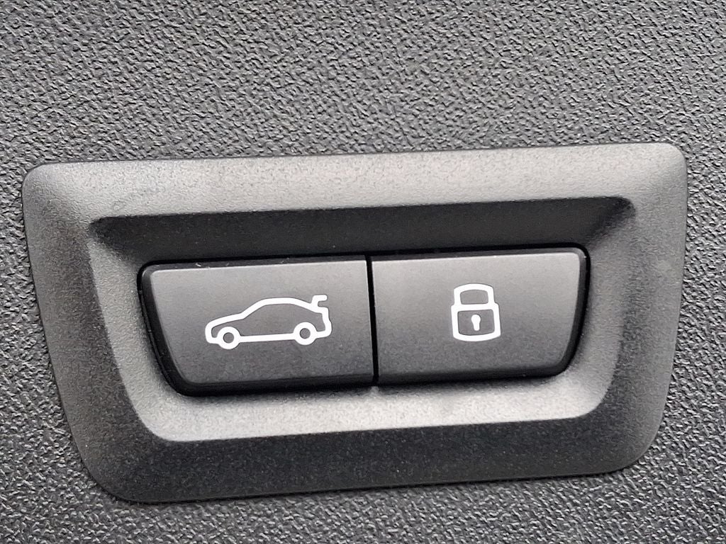 2025 BMW X3 30 xDrive FORWARD COLLISION MITIGATION