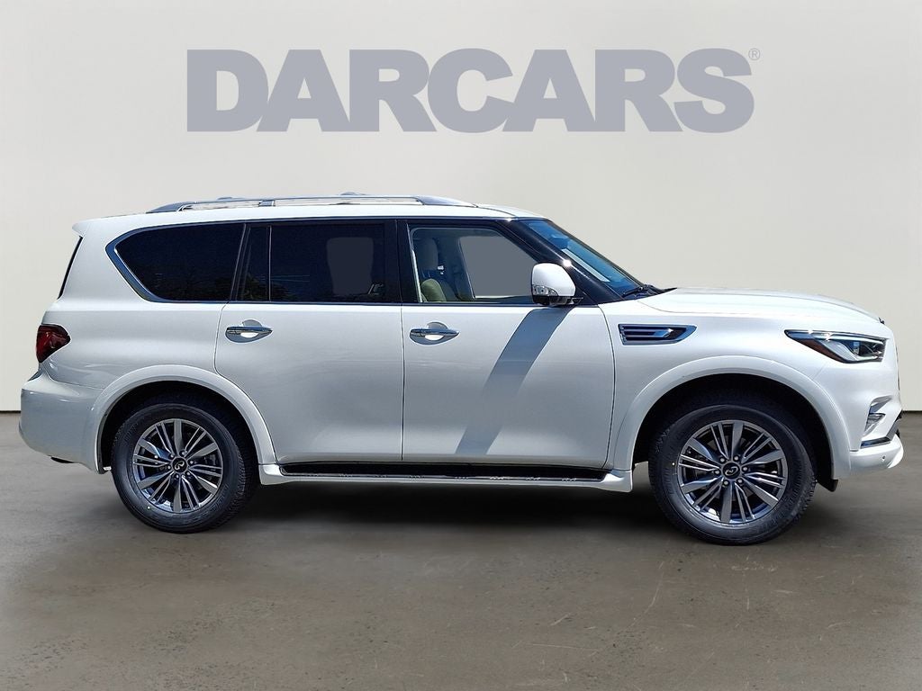 2022 INFINITI QX80 LUXE CARGO PKG