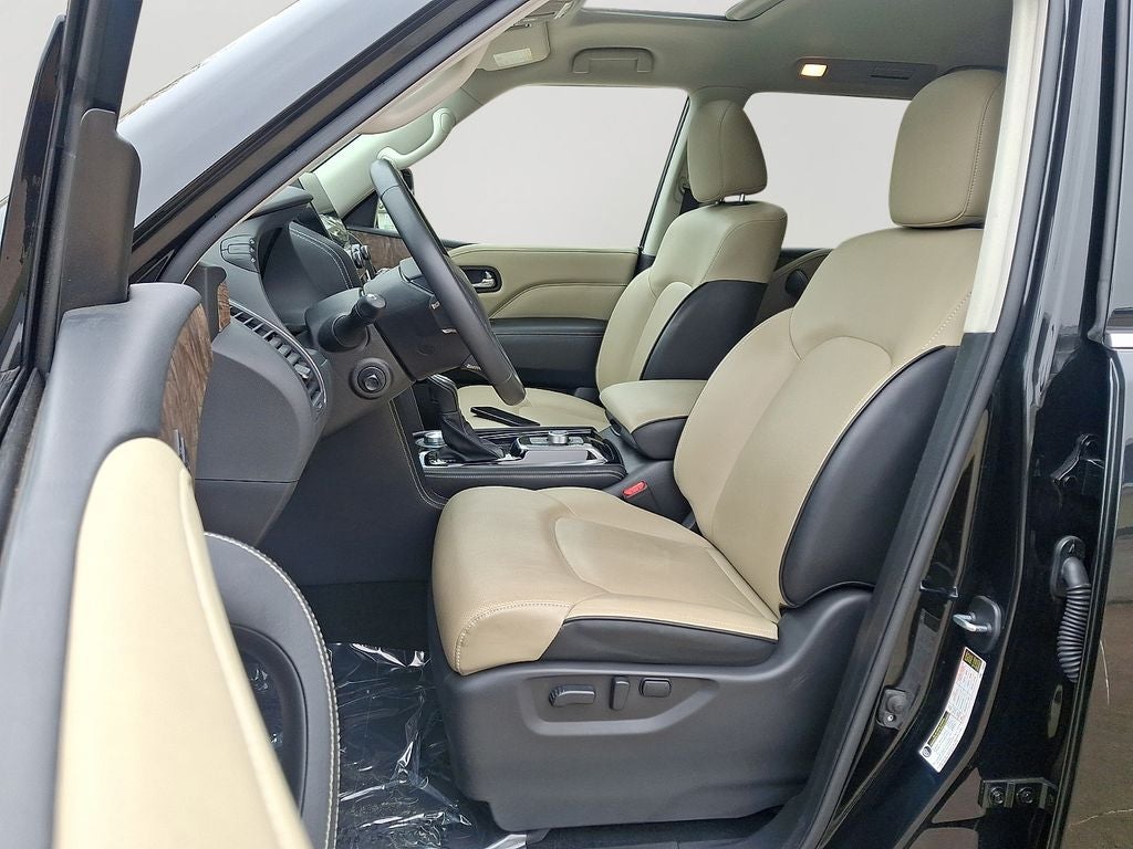 2024 INFINITI QX80 Premium Select
