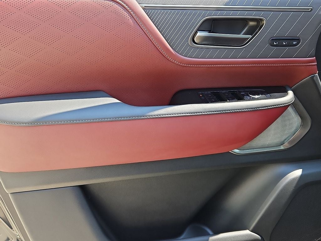 2026 INFINITI QX80 AUTOGRAPH BLIND SPOT WARNING