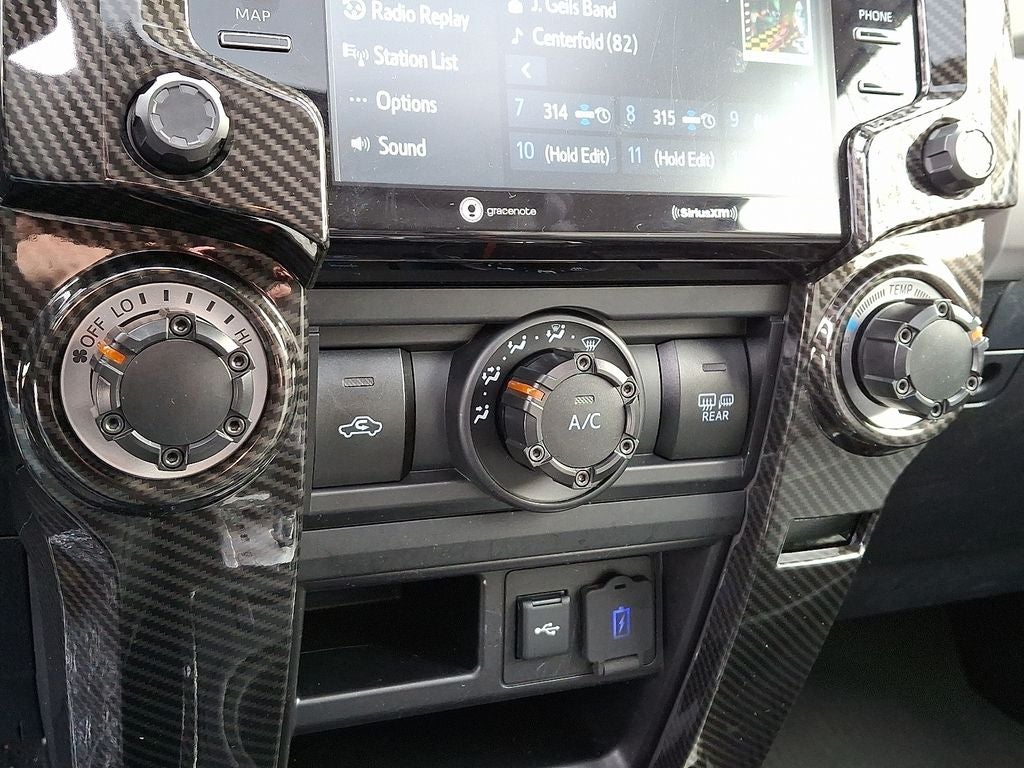 2022 Toyota 4Runner SR5 Premium BASE