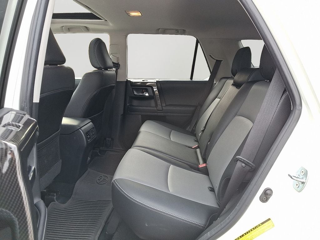 2022 Toyota 4Runner SR5 Premium BASE