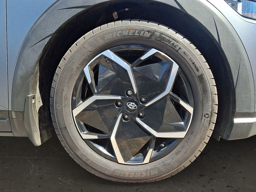 2024 Hyundai IONIQ 5 SEL BASE
