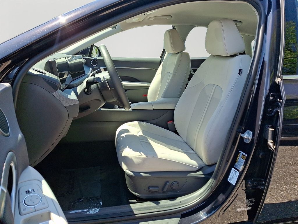 2025 Hyundai Sonata SEL BASE