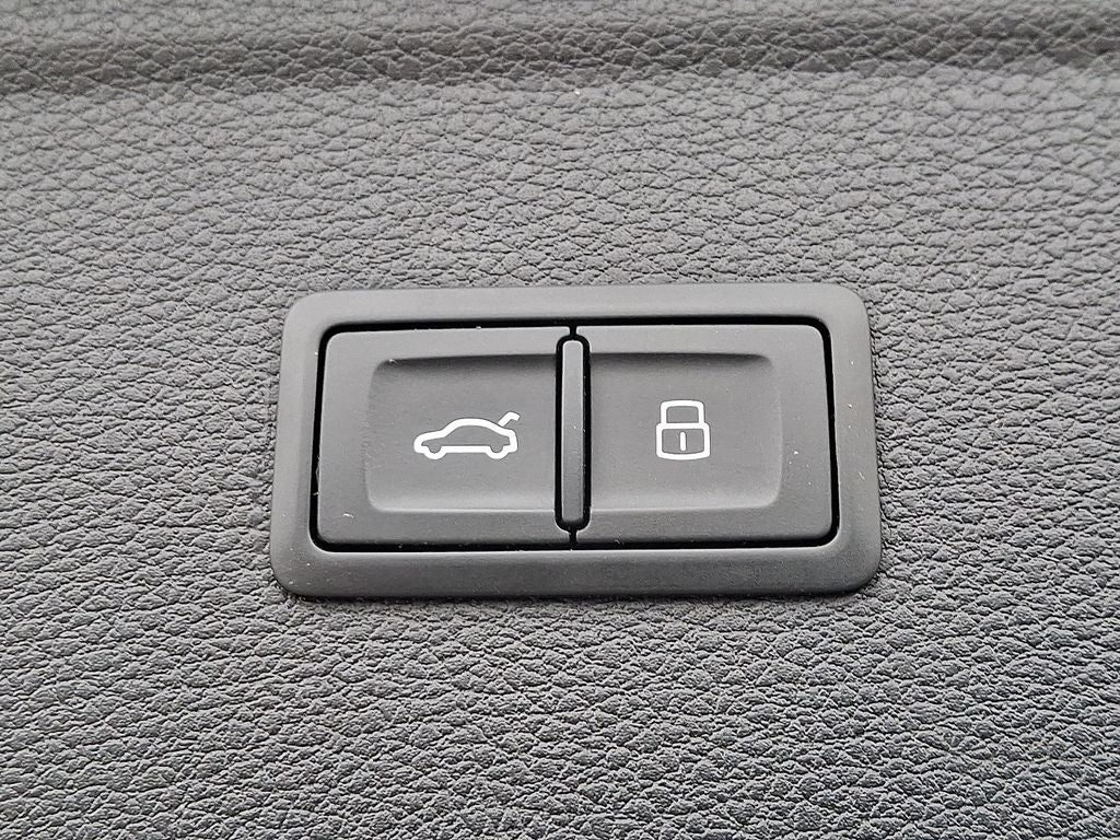 2020 Audi Q5 45 Premium Plus quattro