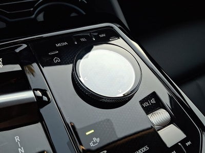 2025 BMW 5 Series 530i xDrive LANE DEPARTURE WARNING