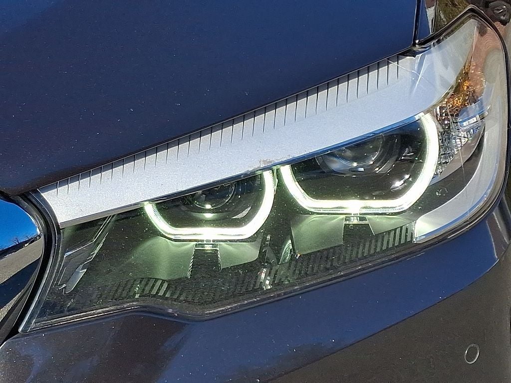 2019 BMW 5 Series 530i xDrive LANE DEPARTURE WARNING