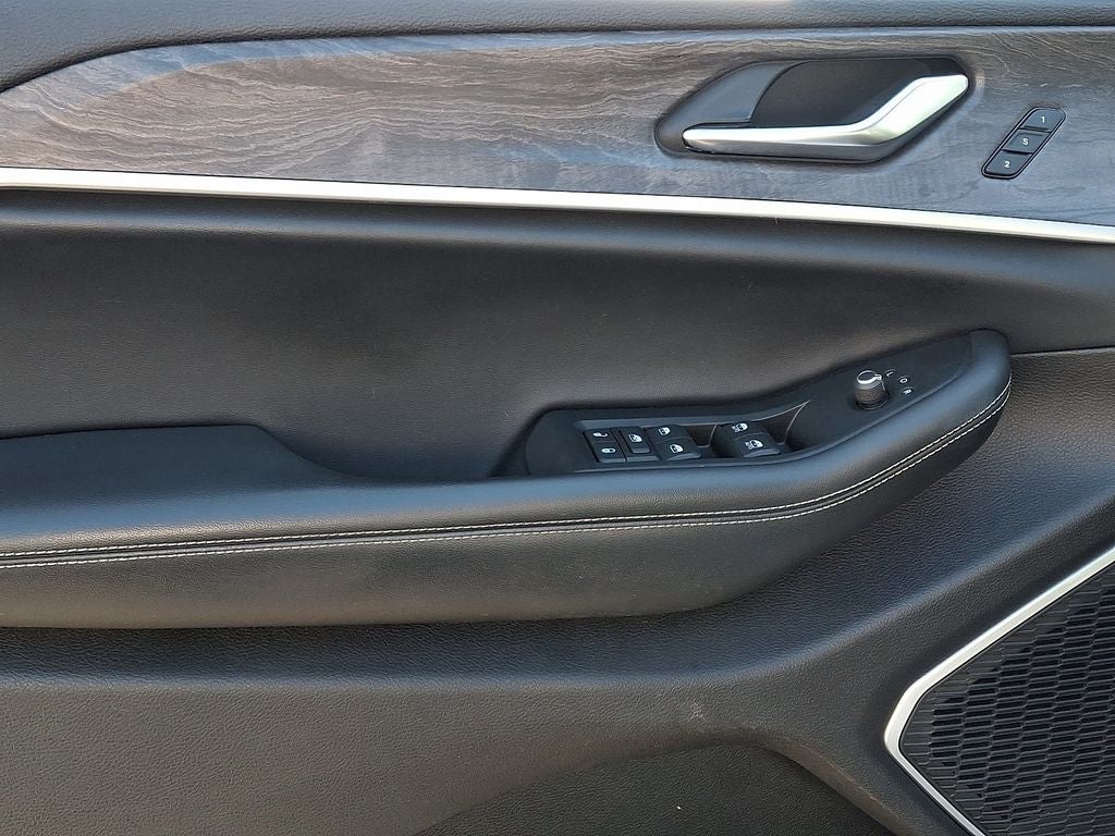 2022 Jeep Grand Cherokee Limited BASE