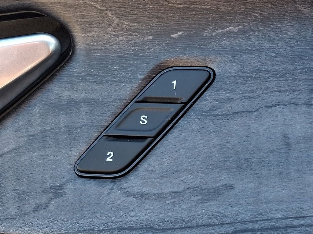 2022 Jeep Grand Cherokee Limited BASE