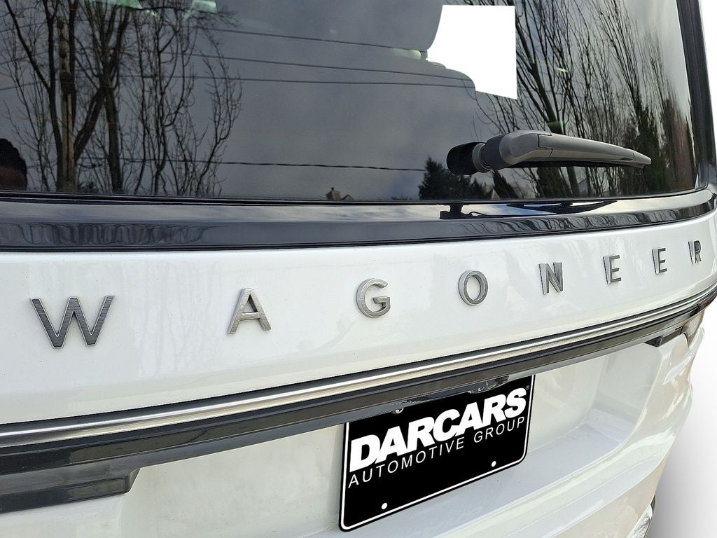 2024 Jeep Wagoneer Base