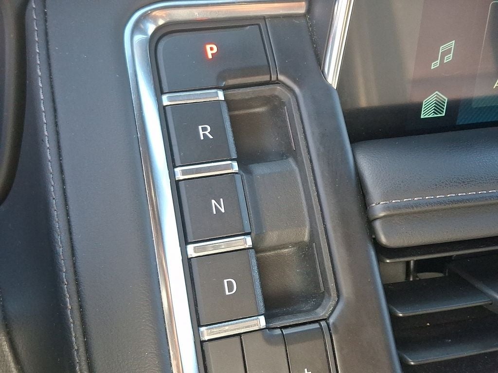 2023 Chevrolet Tahoe LT LUXURY PACKAGE