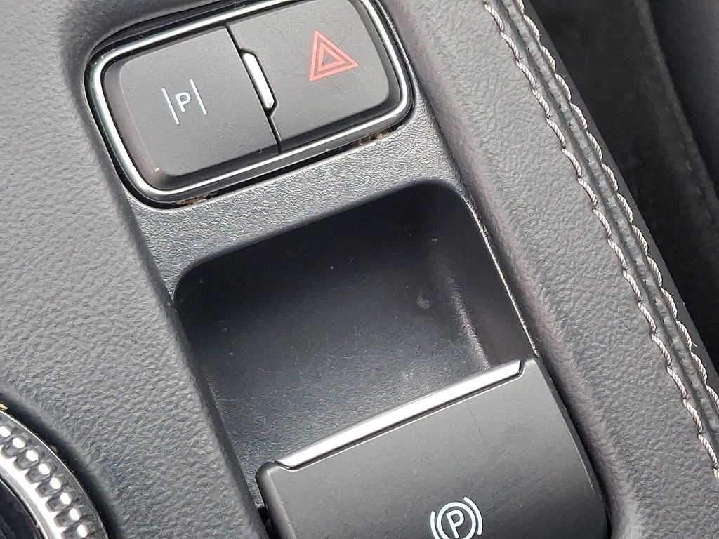 2022 Ford Mustang Mach-E Select