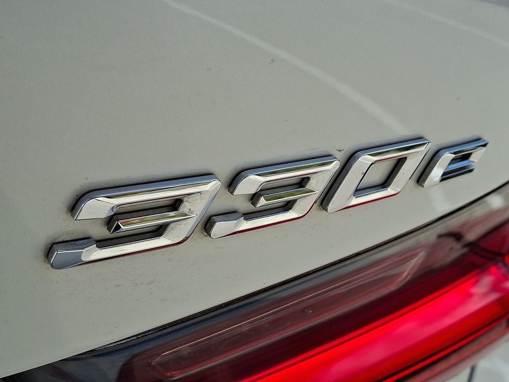 2022 BMW 3 Series 330e xDrive DRIVING ASSISTANCE PACKAGE, PREMIUM PACKAGE