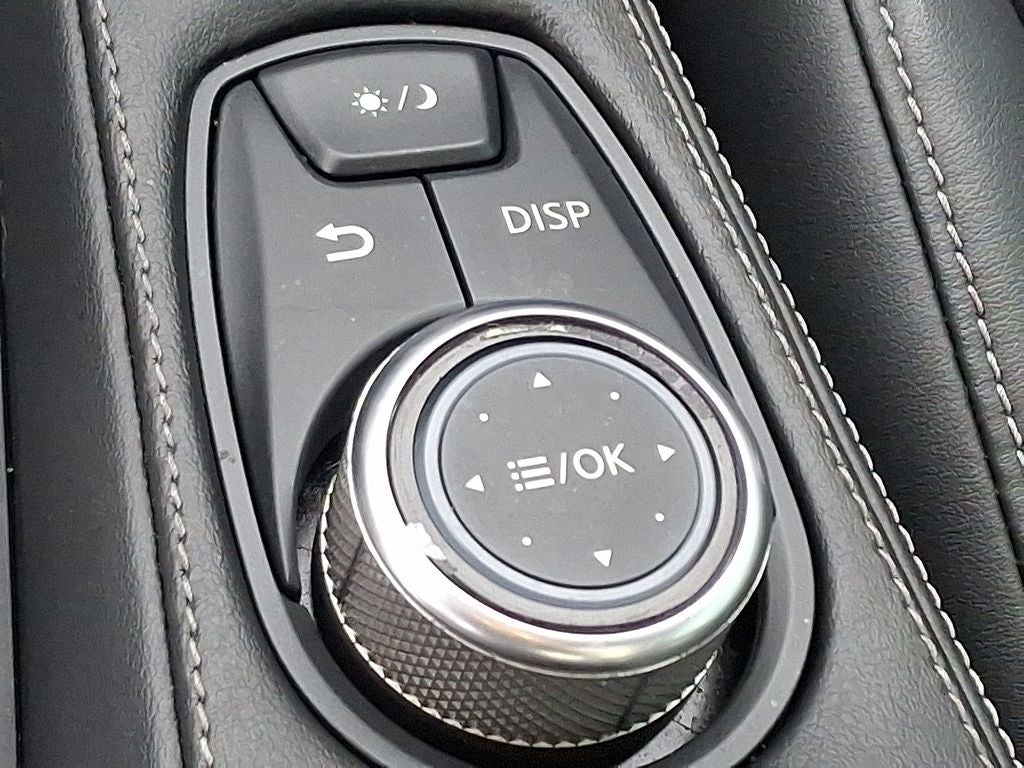 2021 INFINITI QX50 LUXE