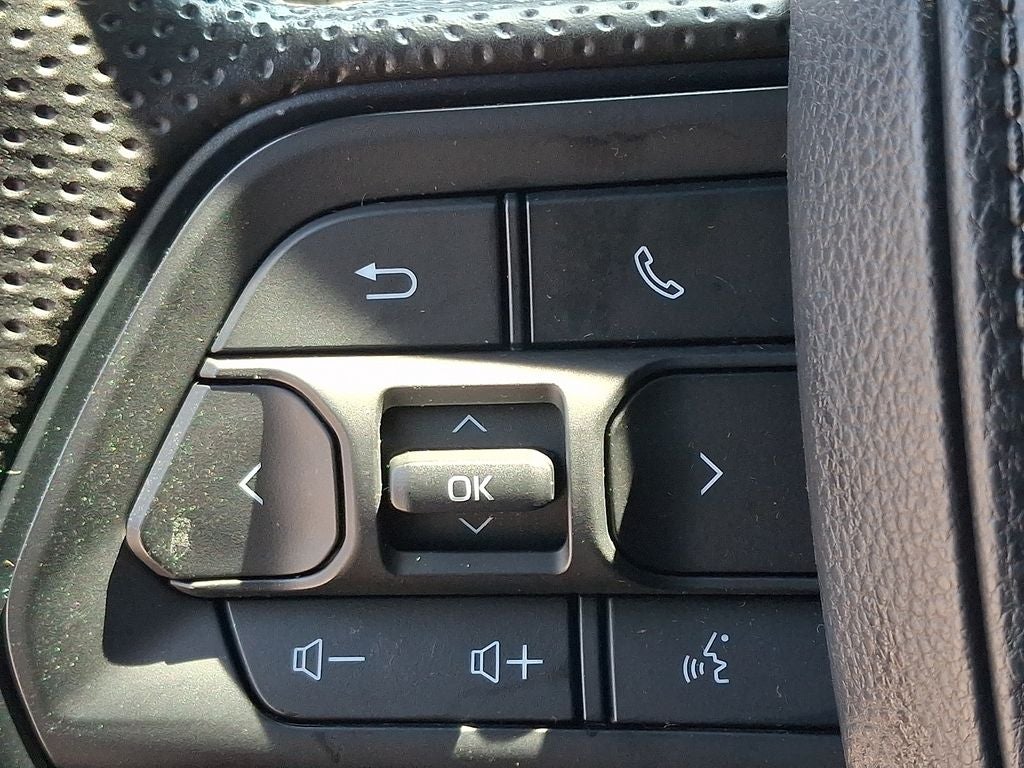 2025 Toyota Tacoma SR BASE