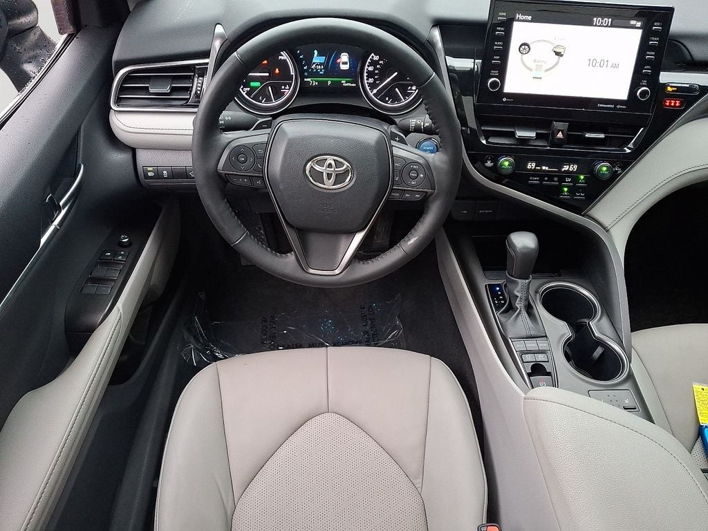 2023 Toyota Camry Hybrid XSE