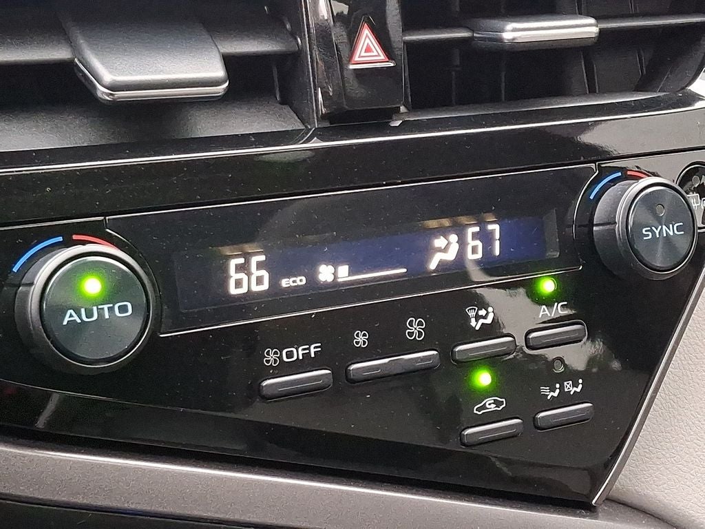 2023 Toyota Camry Hybrid XSE