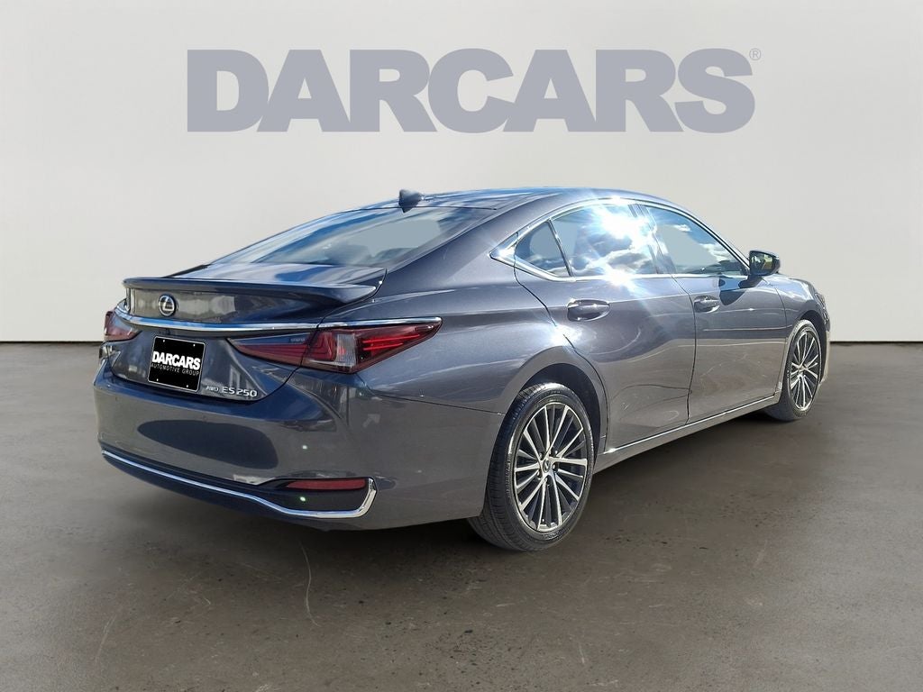 2023 Lexus ES 250 250