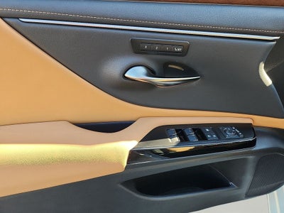 2023 Lexus ES 250 250