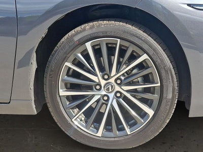 2025 Lexus ES 300h 300h