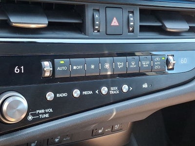 2025 Lexus ES 300h 300h
