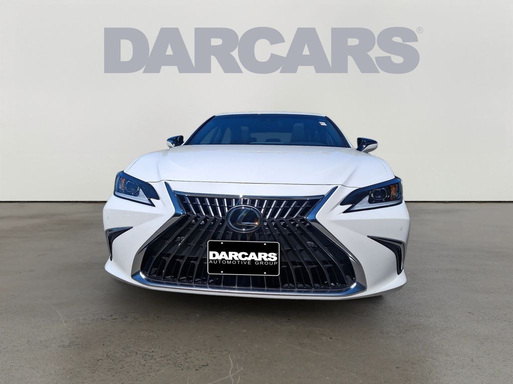 2025 Lexus ES 300h 300h